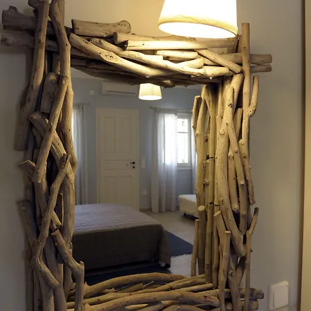 בית הארחה Almyris 3*