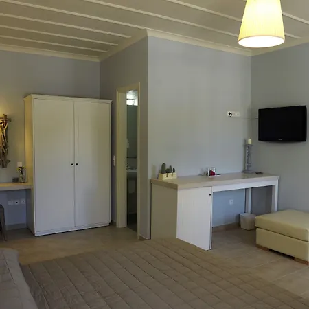 בית הארחה Almyris