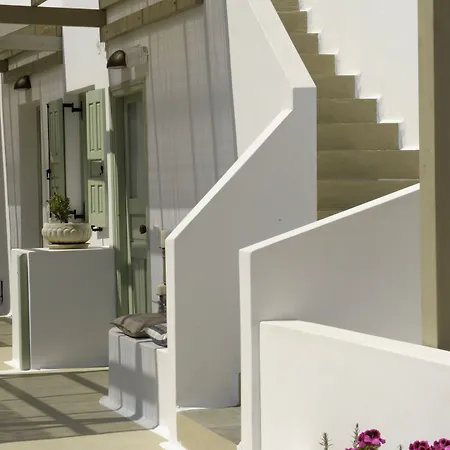 Almyris בית הארחה אדאמאס