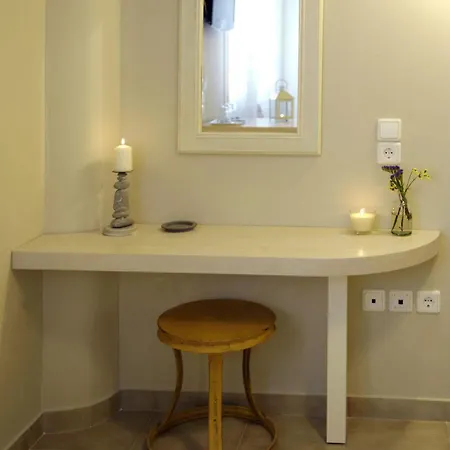 Almyris Guest house