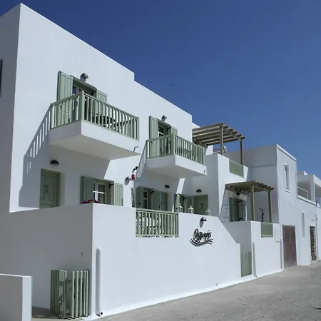 Almyris Adamantas (Milos)