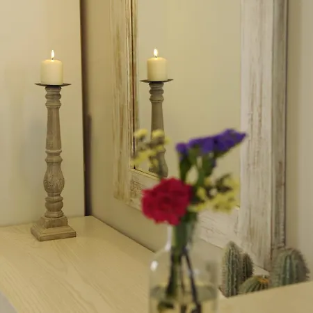 בית הארחה Almyris