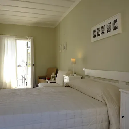 Almyris Guest house Adamantas (Milos)