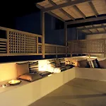 Almyris 4* Adamantas (Milos)
