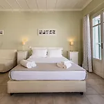 Almyris Penzion 4*