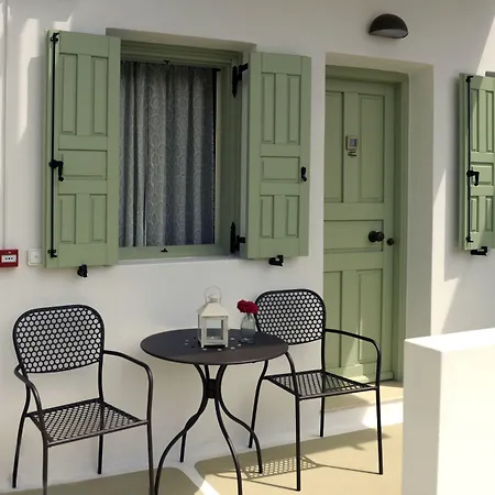 Gasthof Almyris Adamantas (Milos)