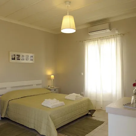 Almyris 4*