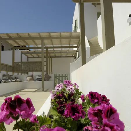 Almyris Maison d'hôtes Adámas